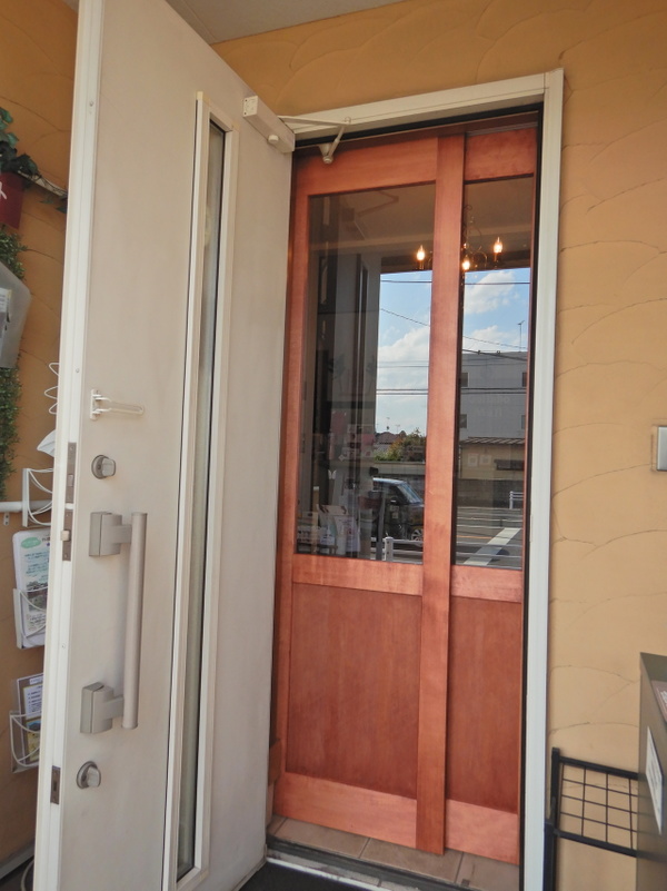 店舗の入口