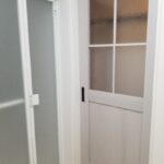 after
すりガラスの引違いだった扉も変更
ショールームで実際に見て決めたそうです。
とっても素敵ですよね。
扉を開けるたびにワクワクしますね。